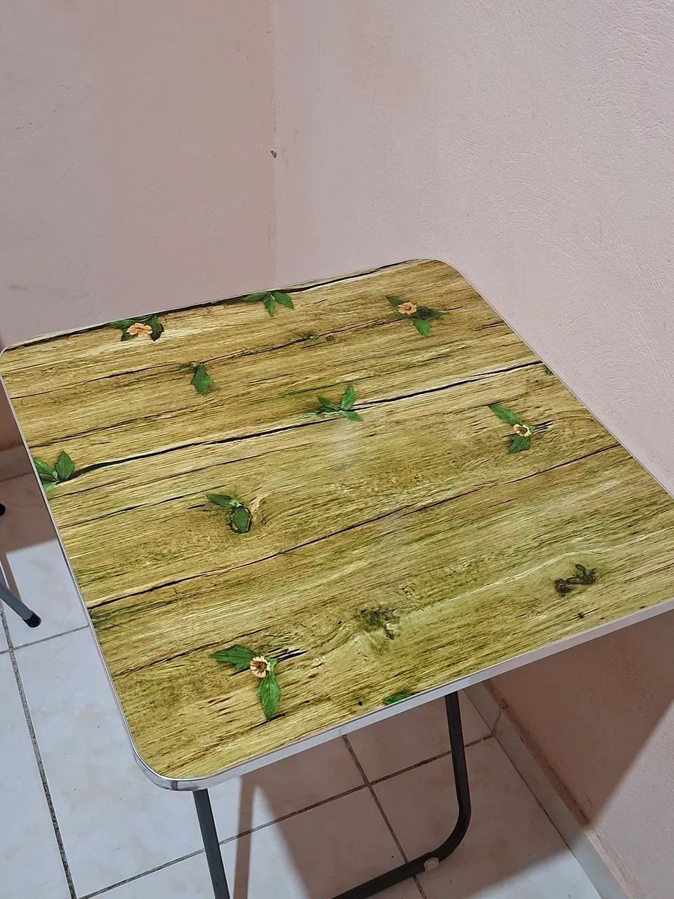 Mesa de jantar c/banquetas