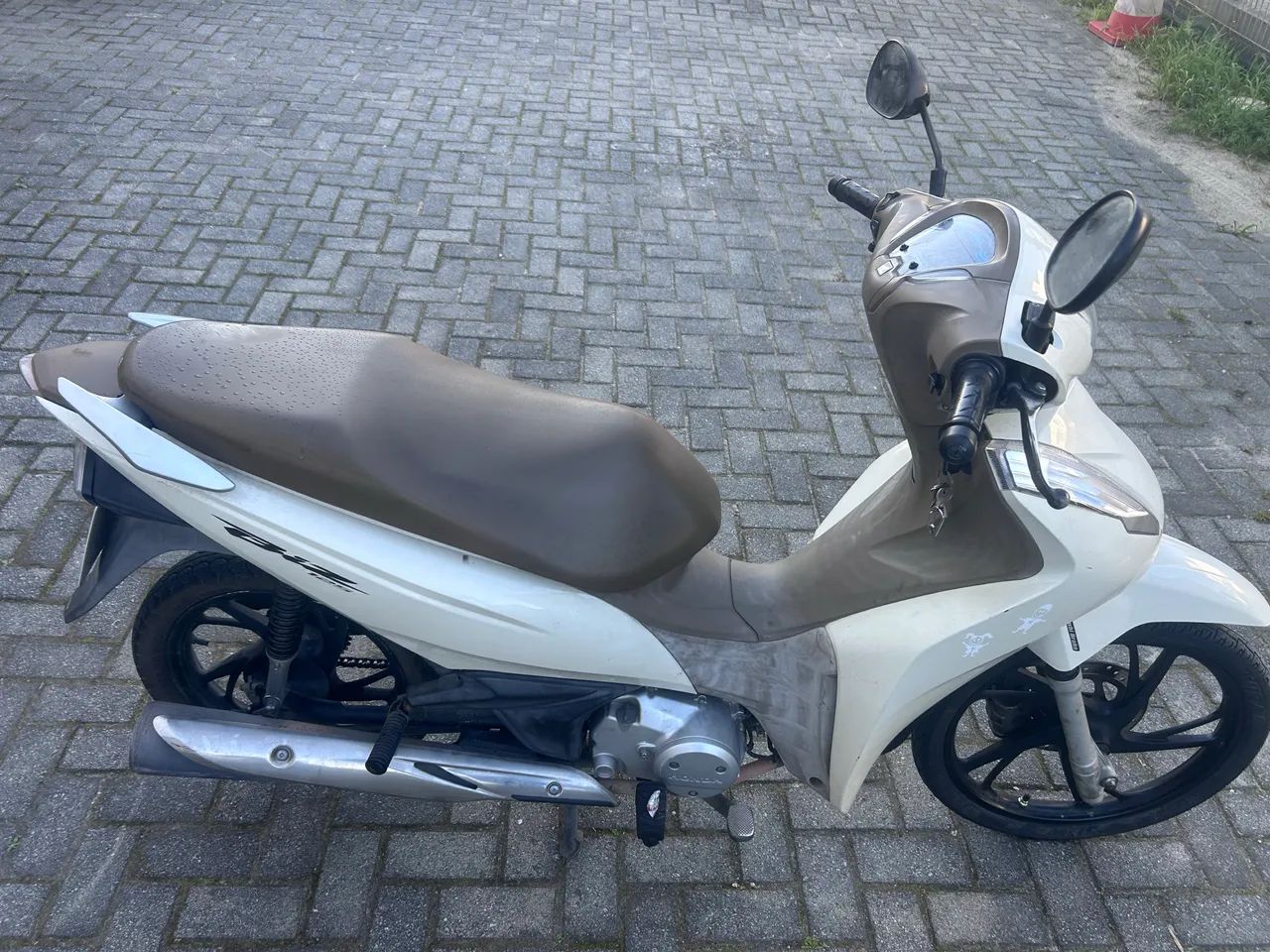 Moto Biz - Foto 5