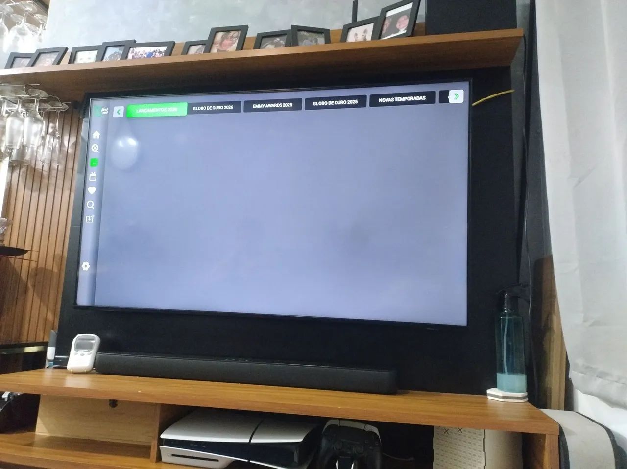Vende-se televisão 