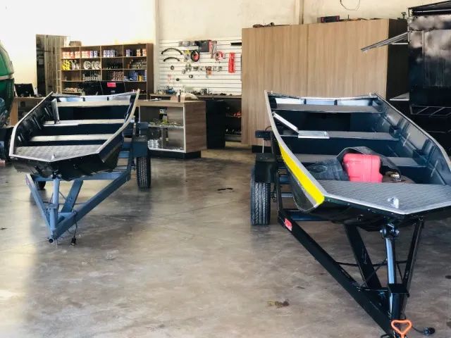 Canoa Soldada Estrutura Reforçada com Navegação Estável - A partir de 7.990,00