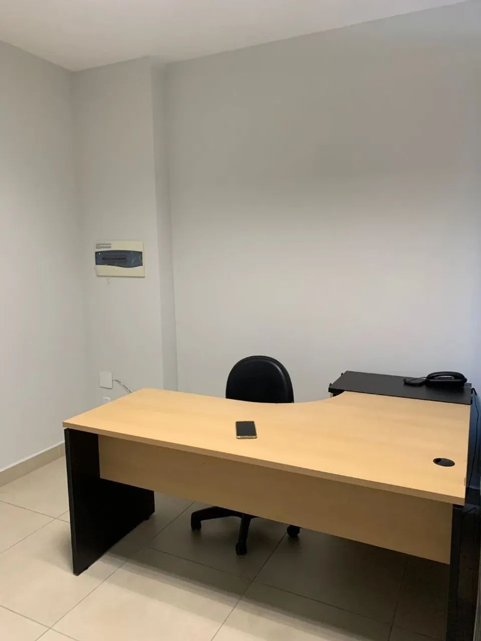 Excelente Sala mobiliada no Next office! R$ 300.000 - Foto 3