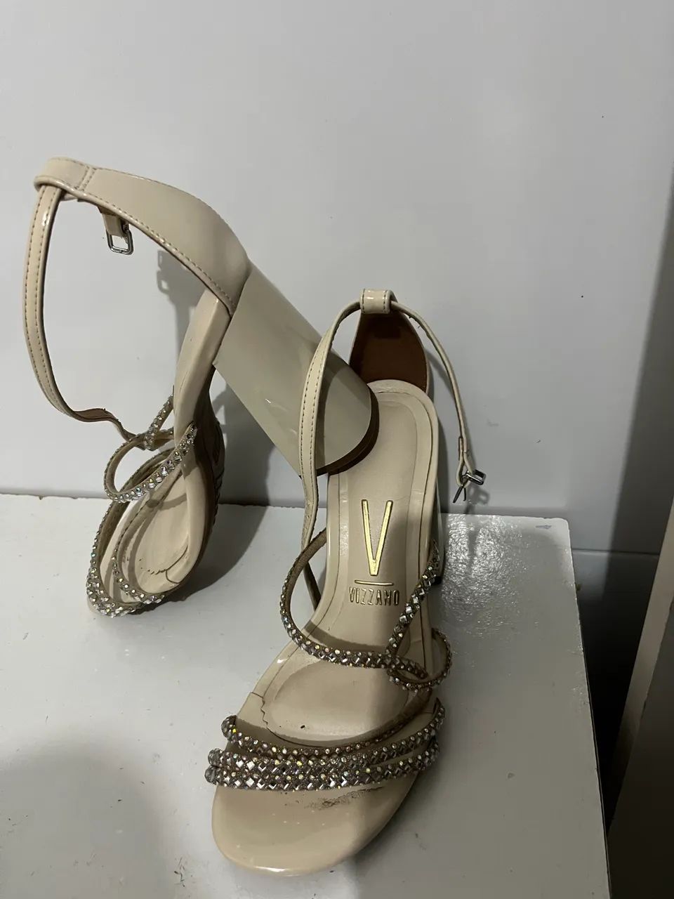 Sandália brilhante  - Foto 2