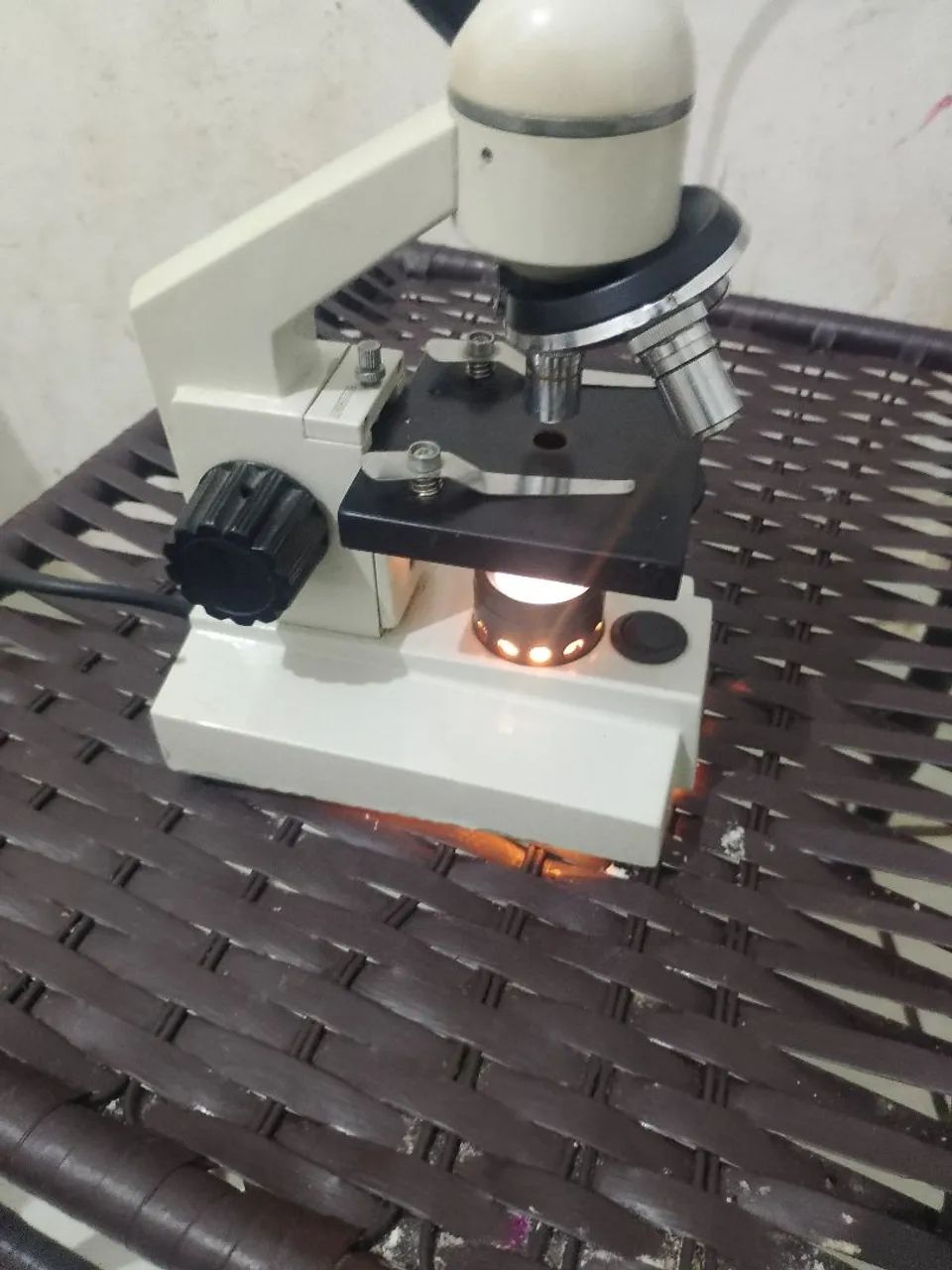 Microscópio pra vender marca motic wf 10x  - Foto 3