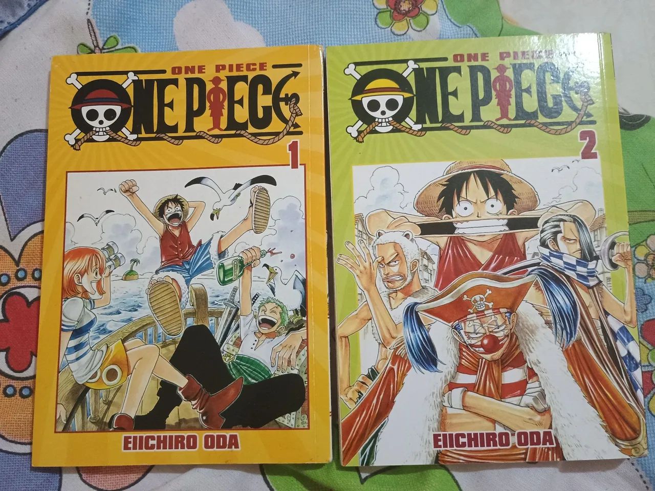 Volume 1 e 2 de one piece novos