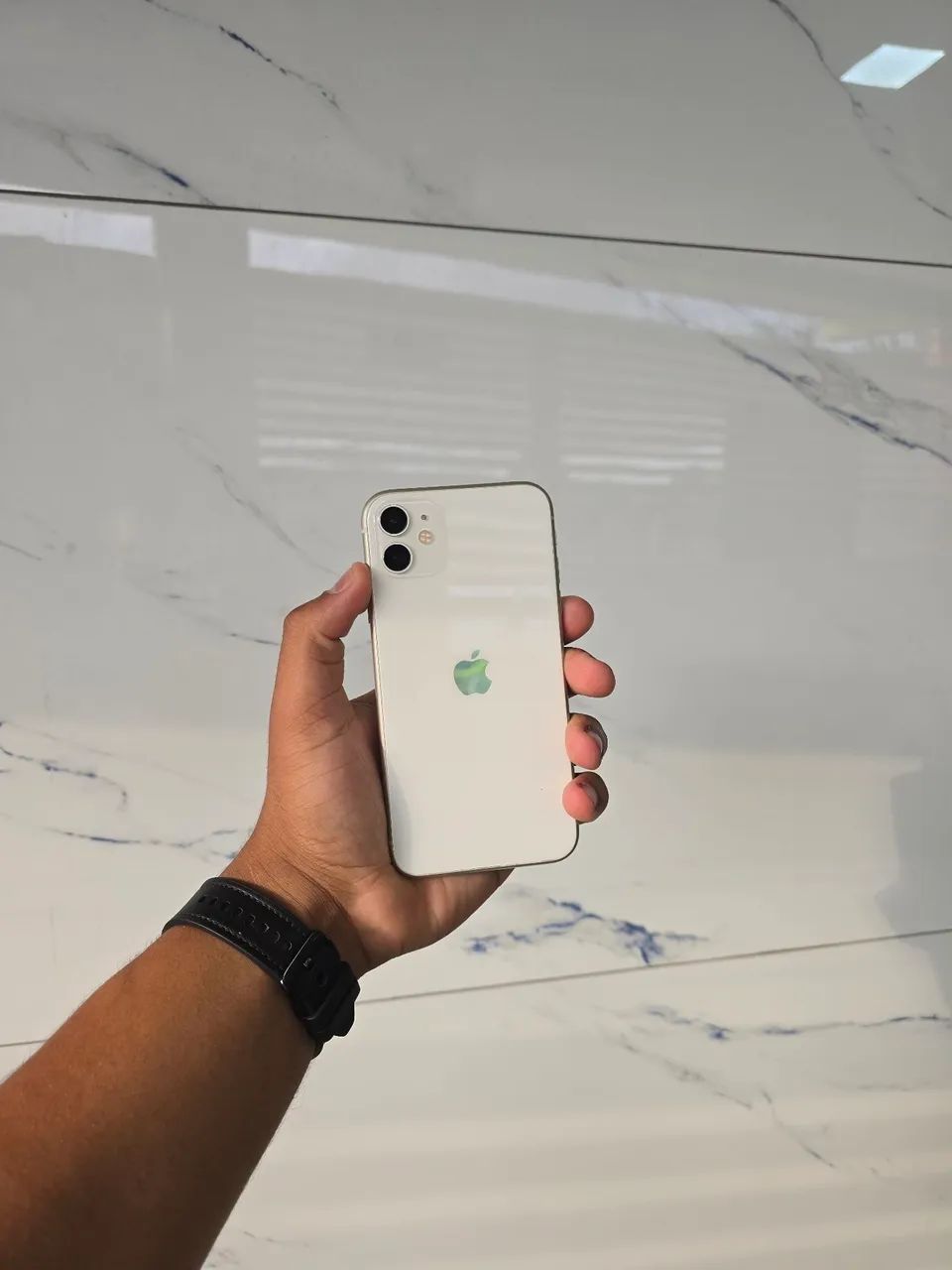 Iphone 11 - Foto 3