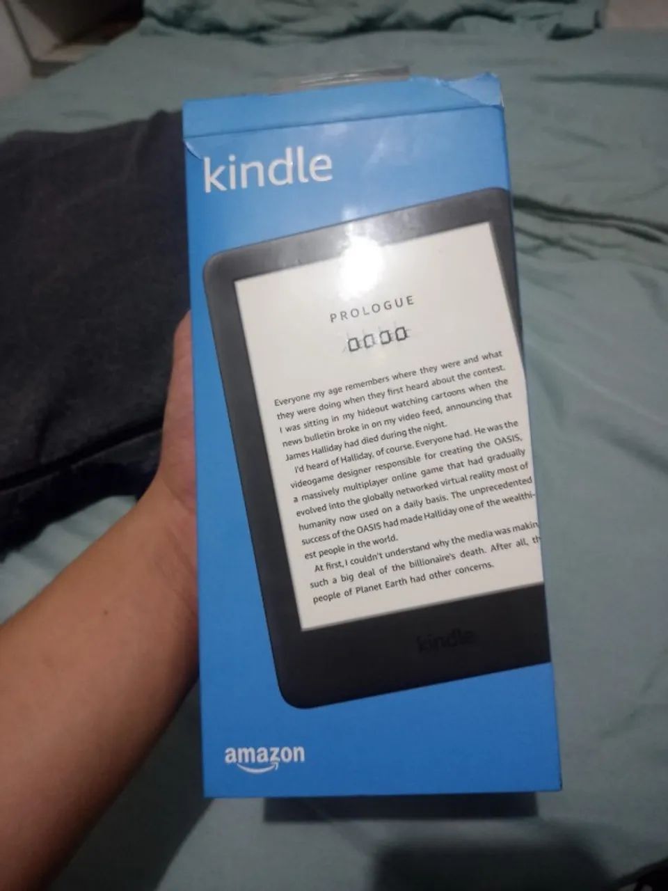Kindle 10ª GERAÇÃO - SEMI-NOVO COM CAIXA E CARREGADOR ORIGINAL - Foto 5