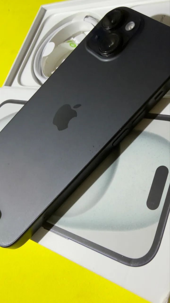 iPhone 15 256gb 89% bateria - Celulares e Smartphones - Centro