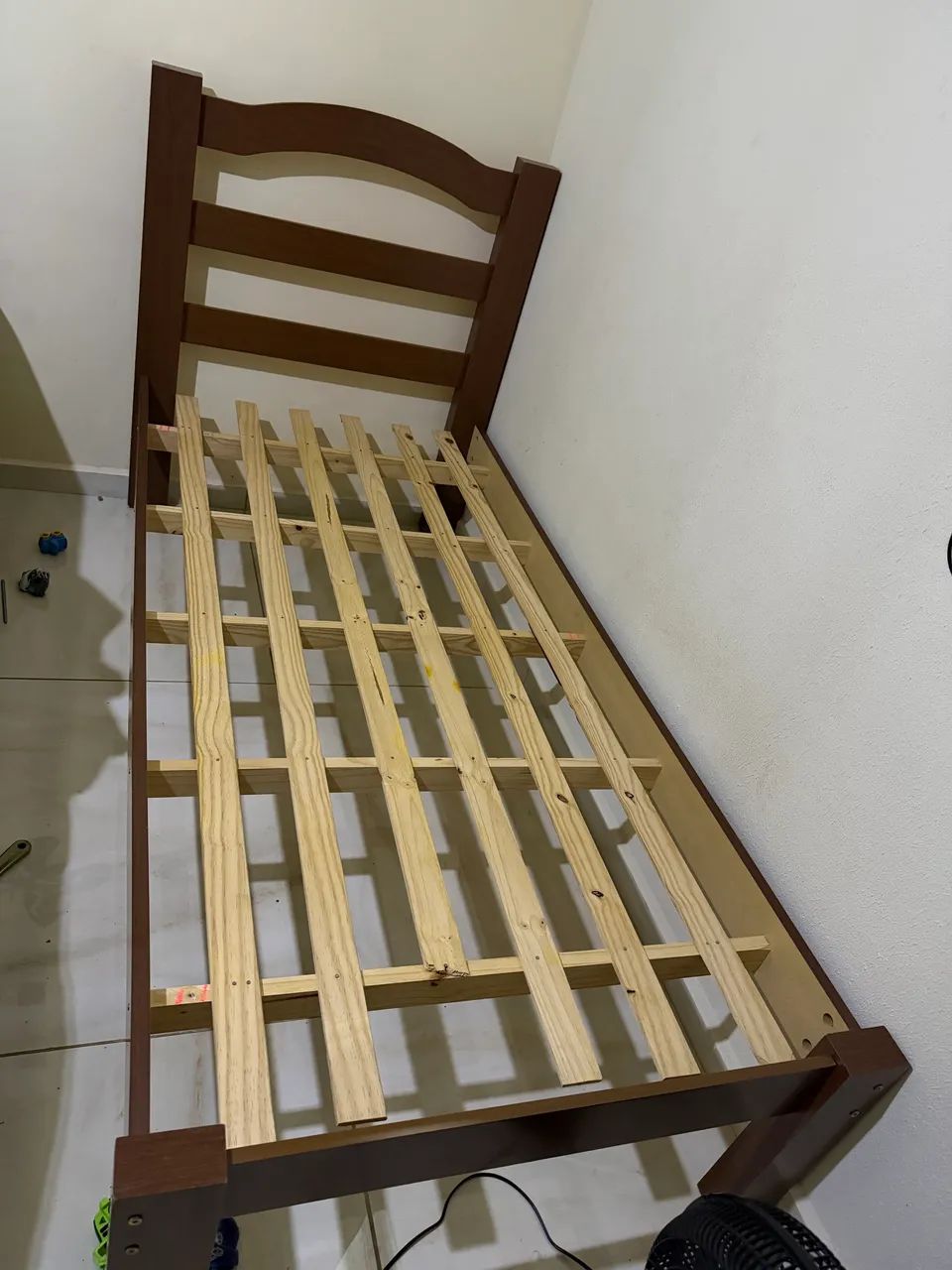 Cama de solteiro 