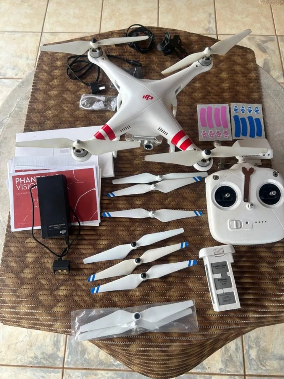 Drone DJI Phantom 2 Vision+ Completo com Câmera, Controle, Caixa e Acessórios - Foto 5