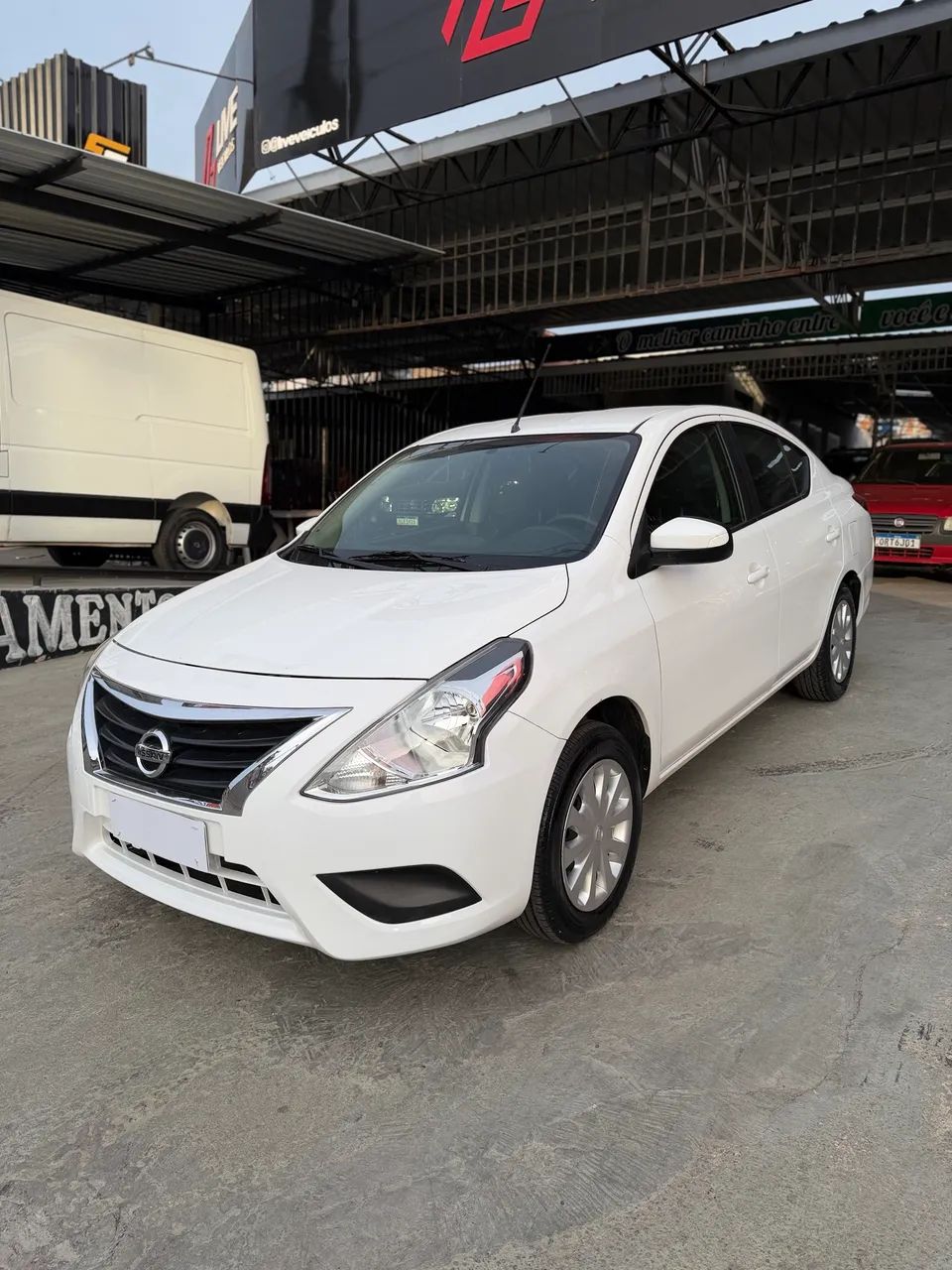Nissan Versa 2018