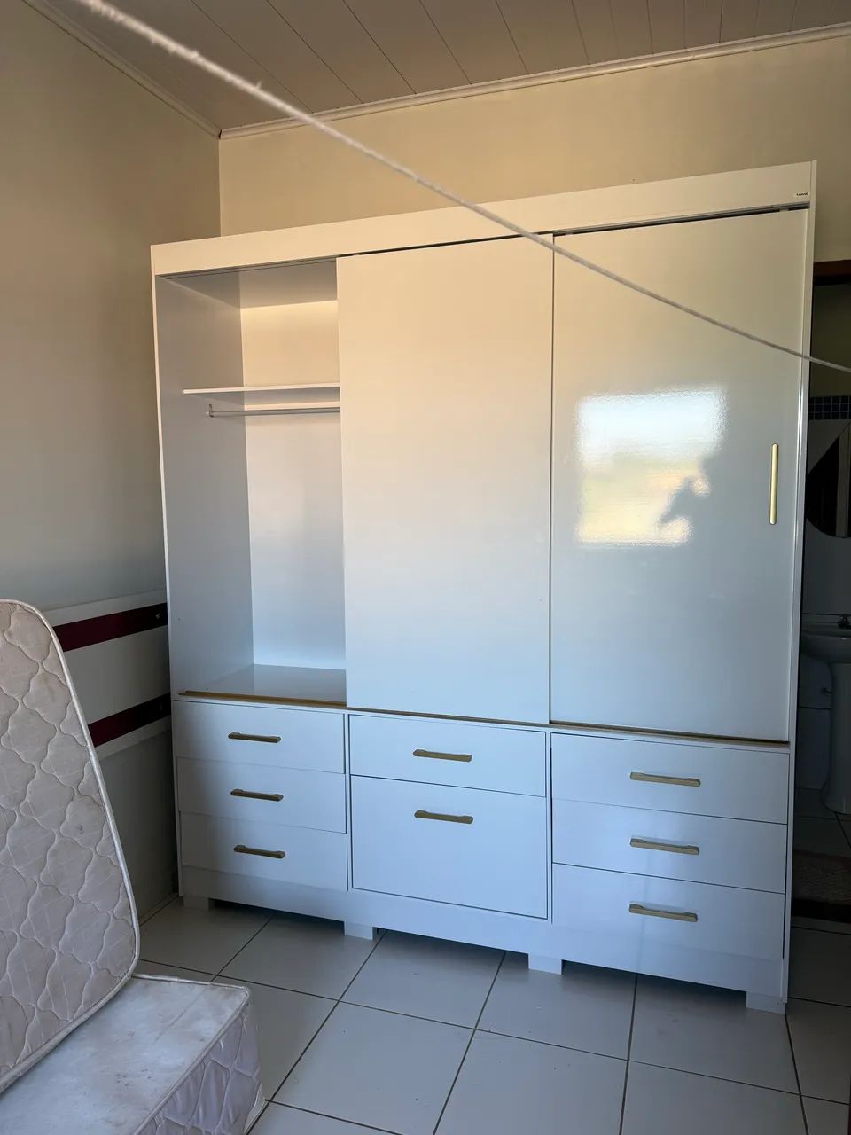 Vendo esse guarda-roupa  - Foto 2