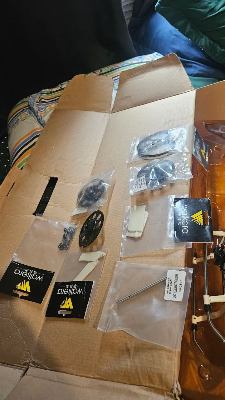 Helicoptero de controle remoto profissional  - Foto 3