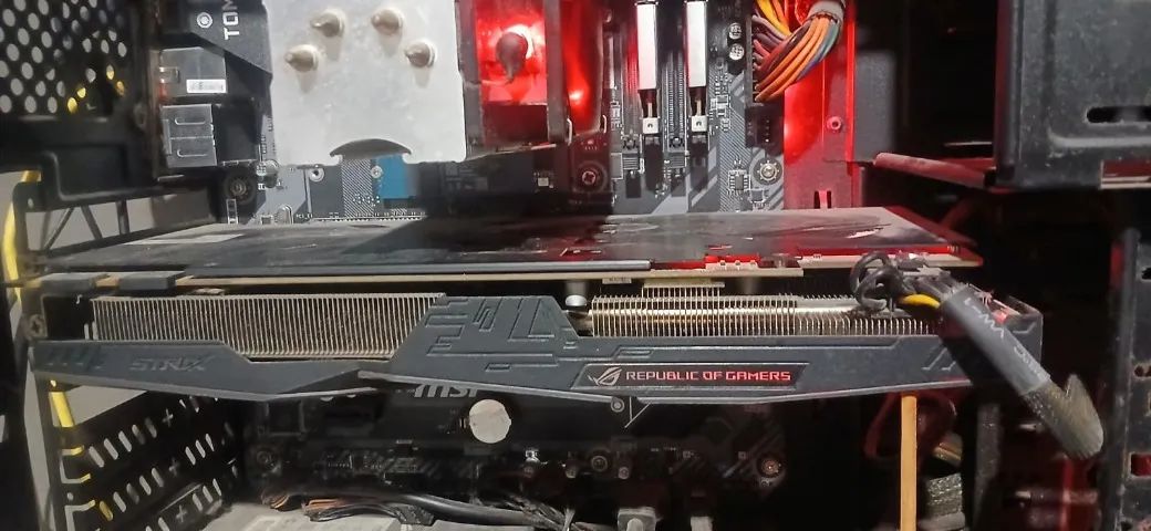 Placa de video GTX 1070 Rog Strix - Foto 2