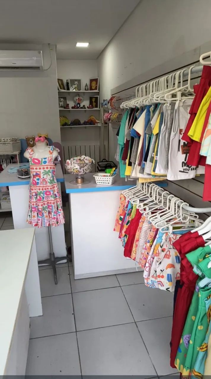 Repasso móveis e estoque de roupa infantil  - Foto 4