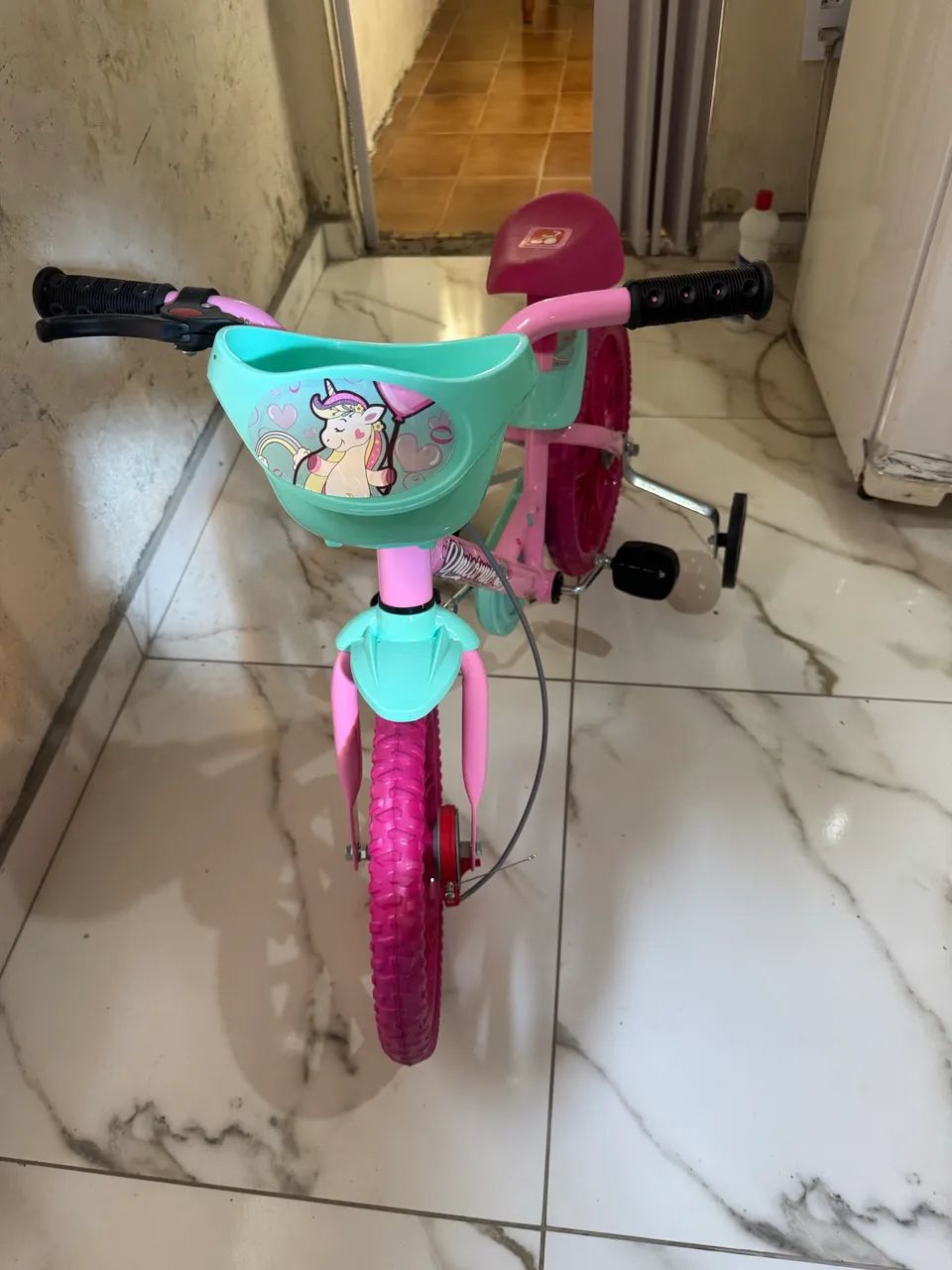 Bicicleta infantil nunca usada  - Foto 2