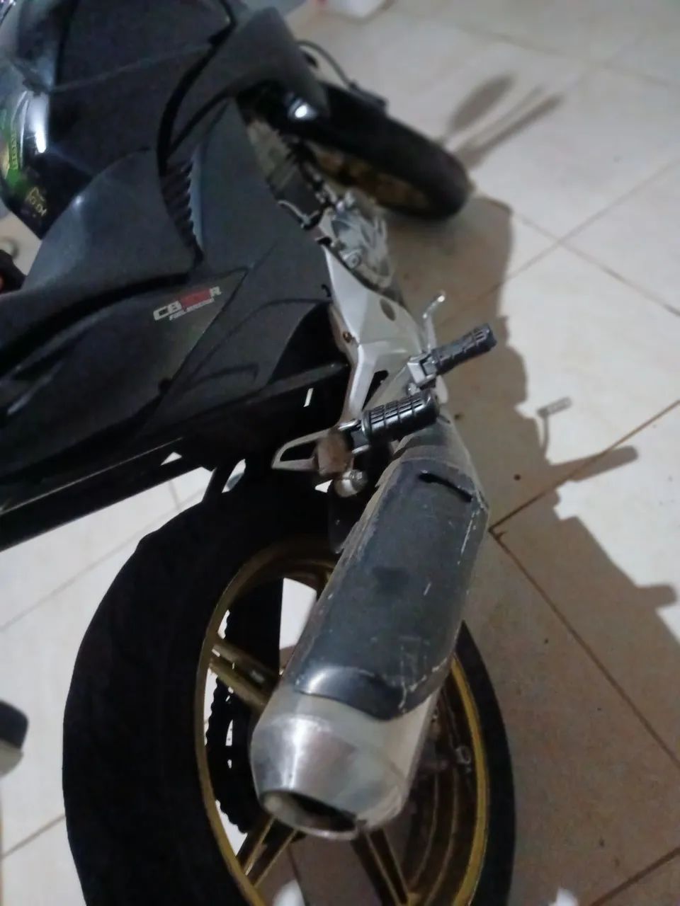 Vendo cb 300 somente venda  - Foto 3