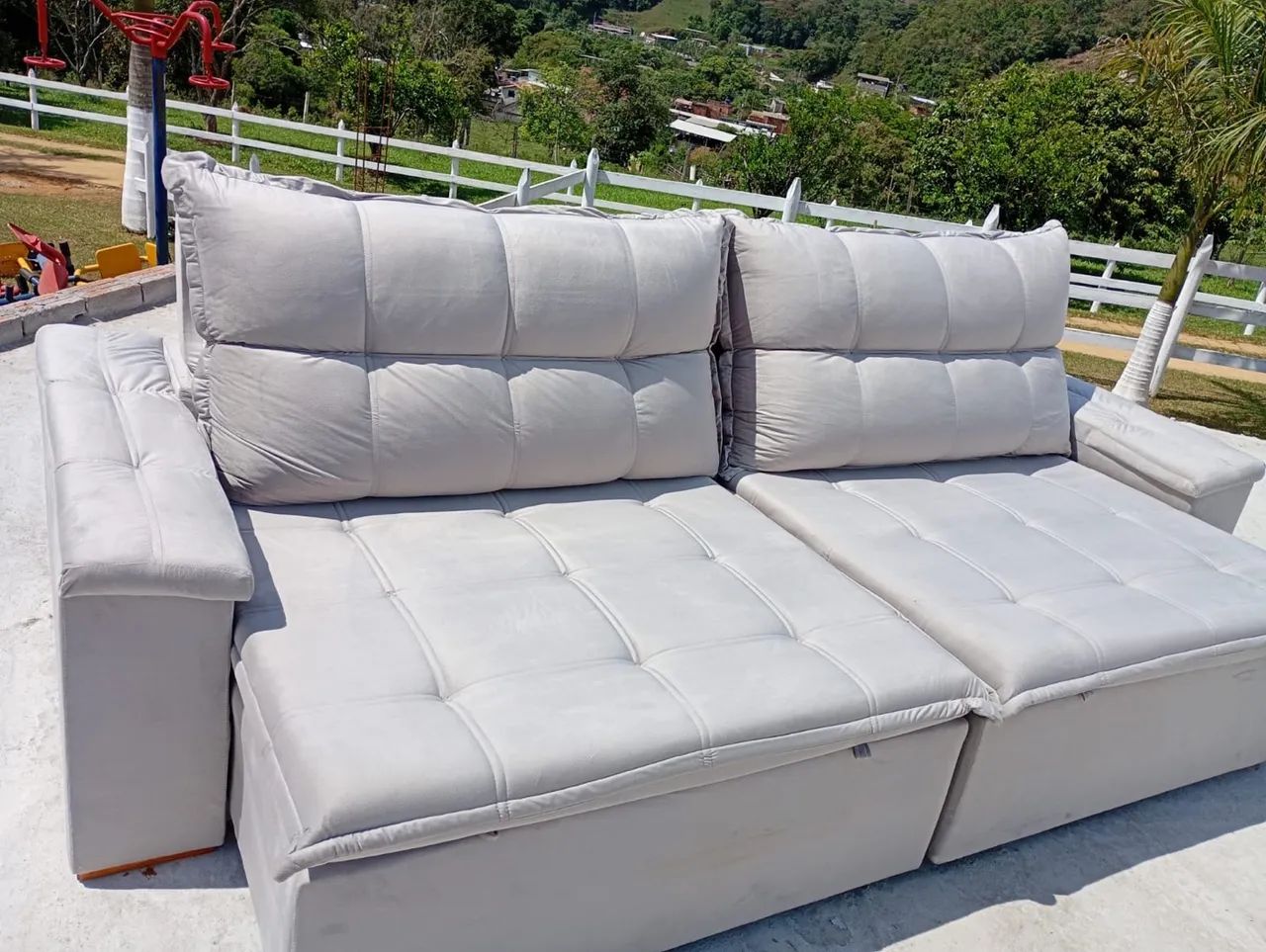 Sofa de luxo 2,90 novo !!