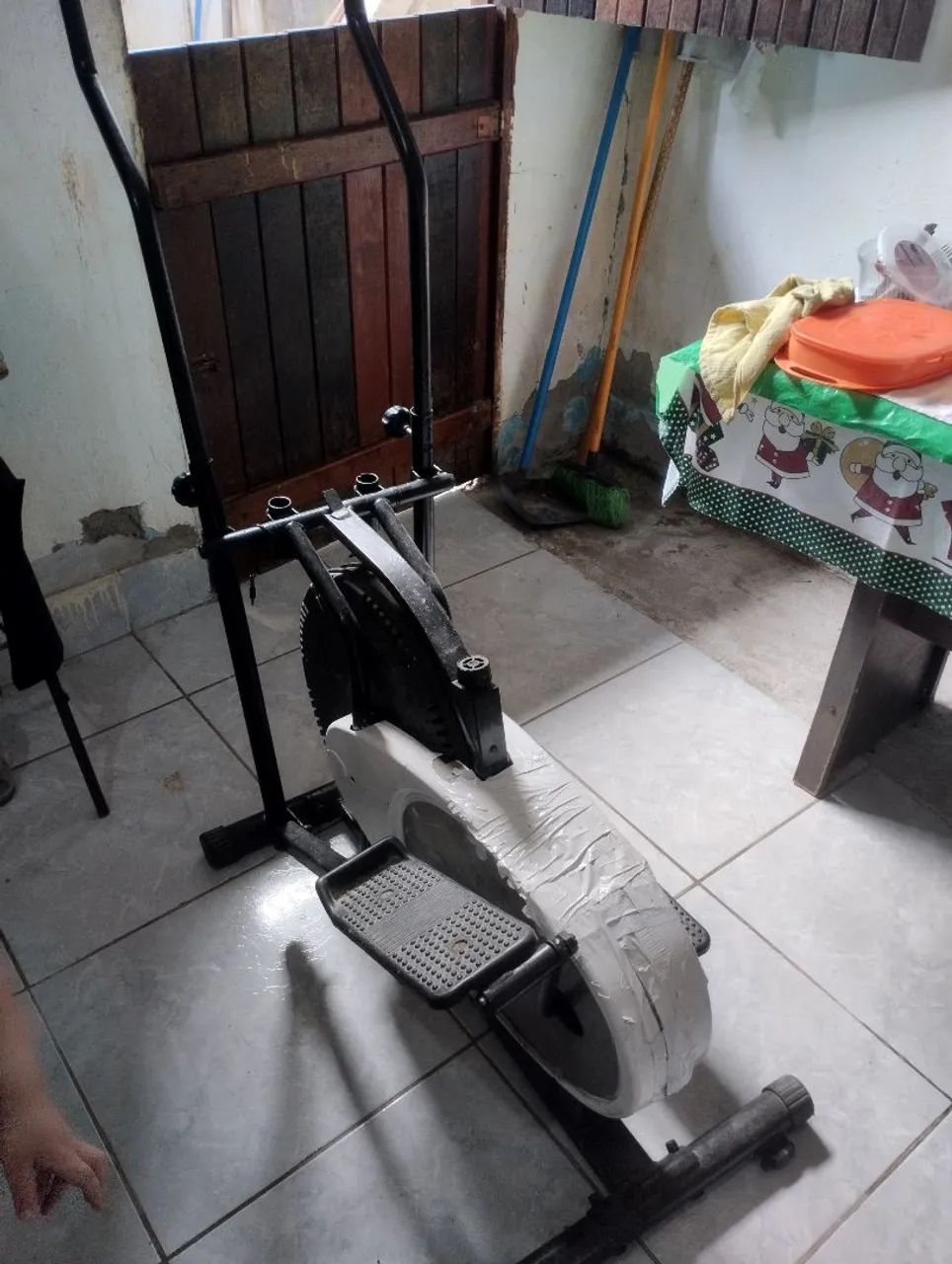 Bicicleta de academia  - Foto 3