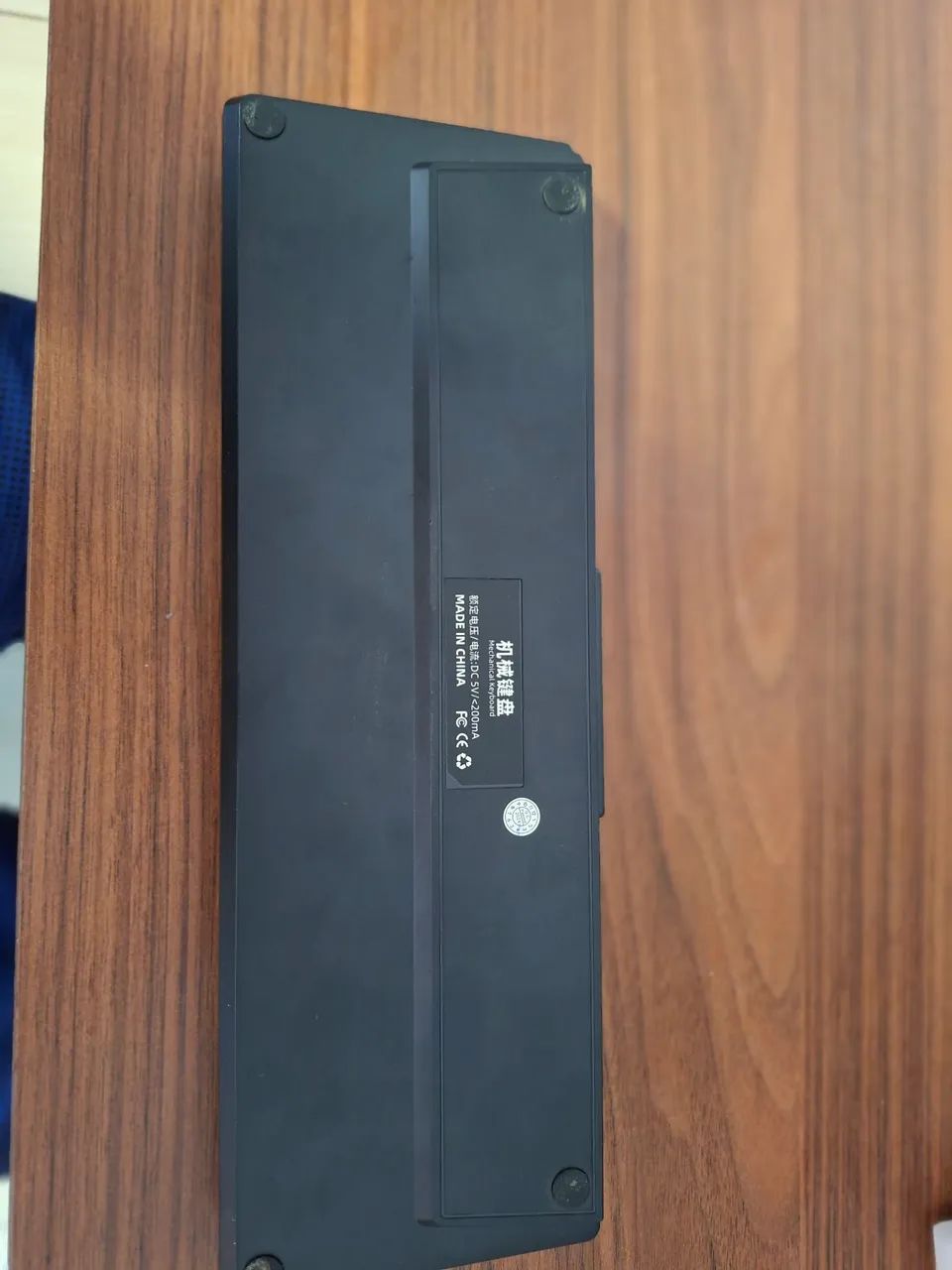 Teclado Mecânico 60% switch vermelho - funciona  perfeitamente  - Foto 3