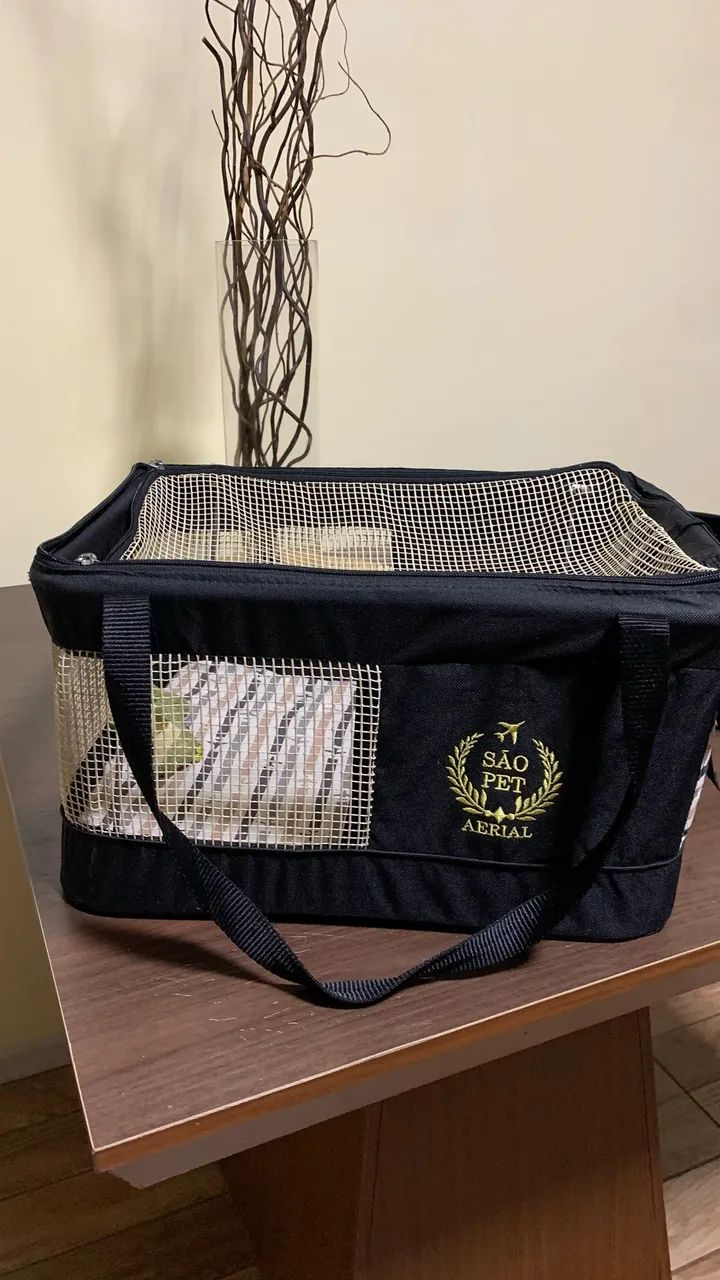 Vendo caixa transportadora PET