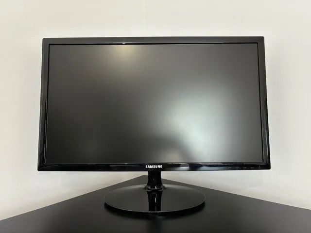Monitor Samsung 24 - FHD, 1ms - HDMI/VGA