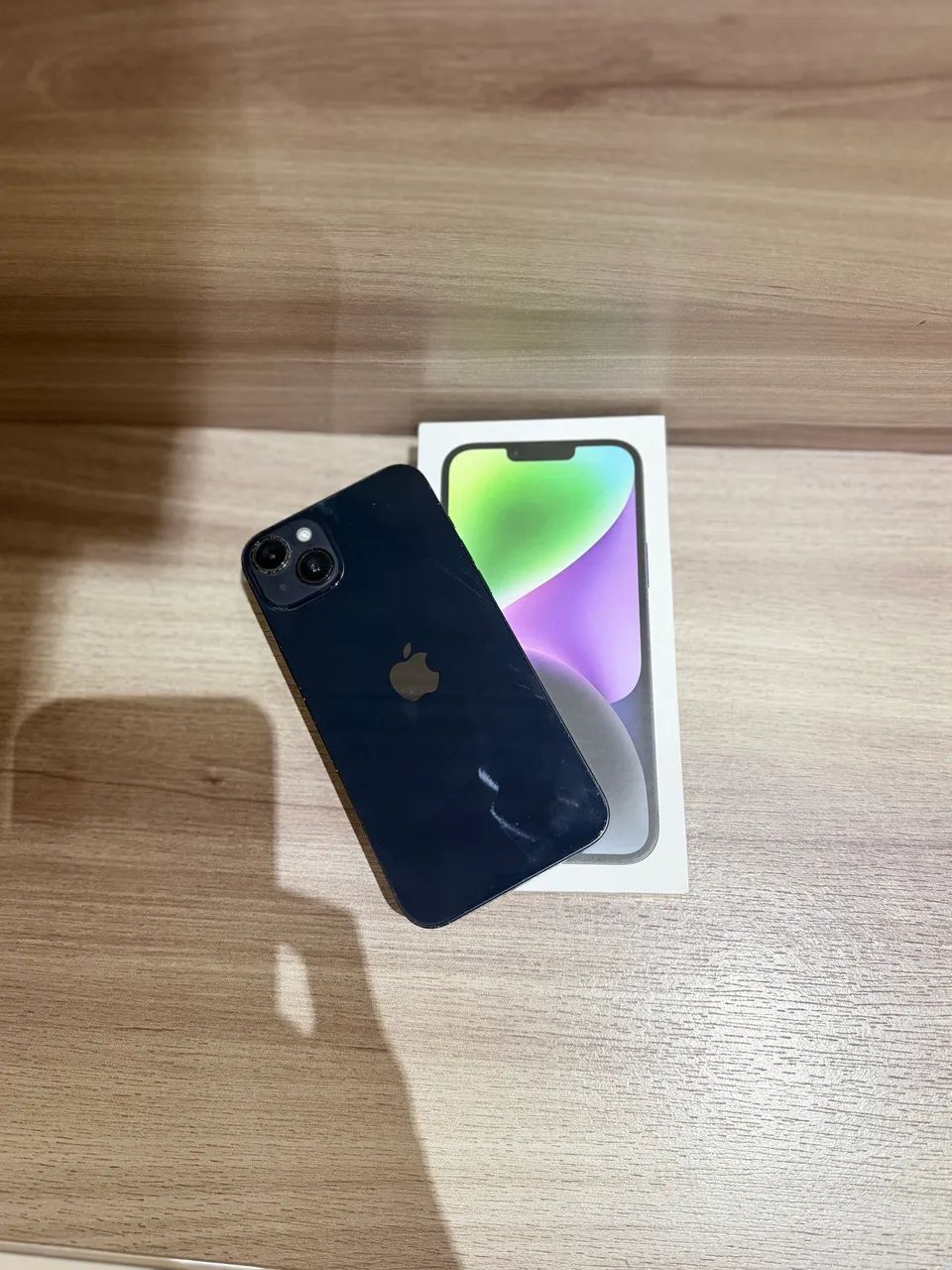 IPhone 14 Plus 256gb com caixa - Celulares e Smartphones