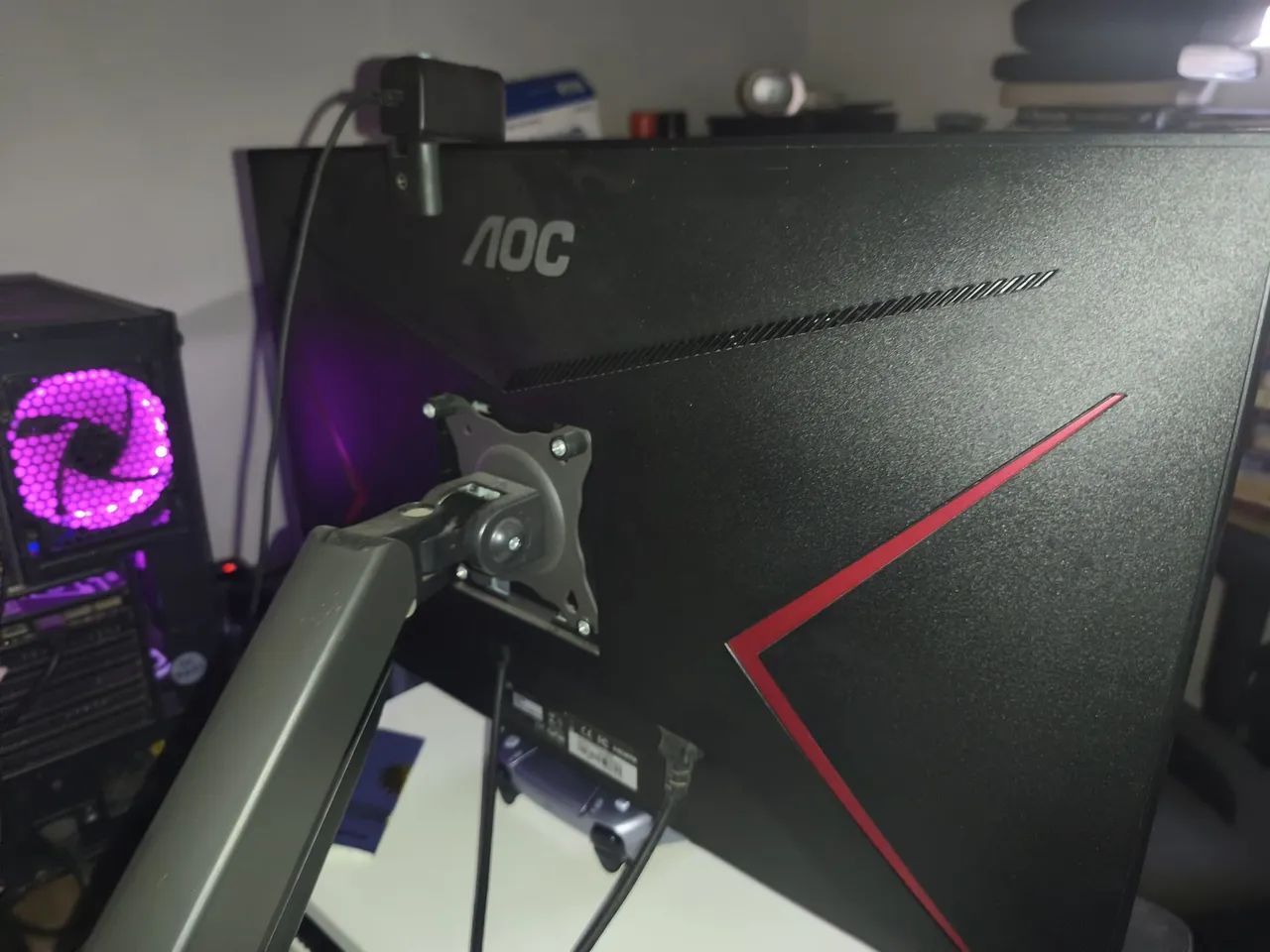 Monitor AOC hero 165 hz usado perfeito - Foto 3