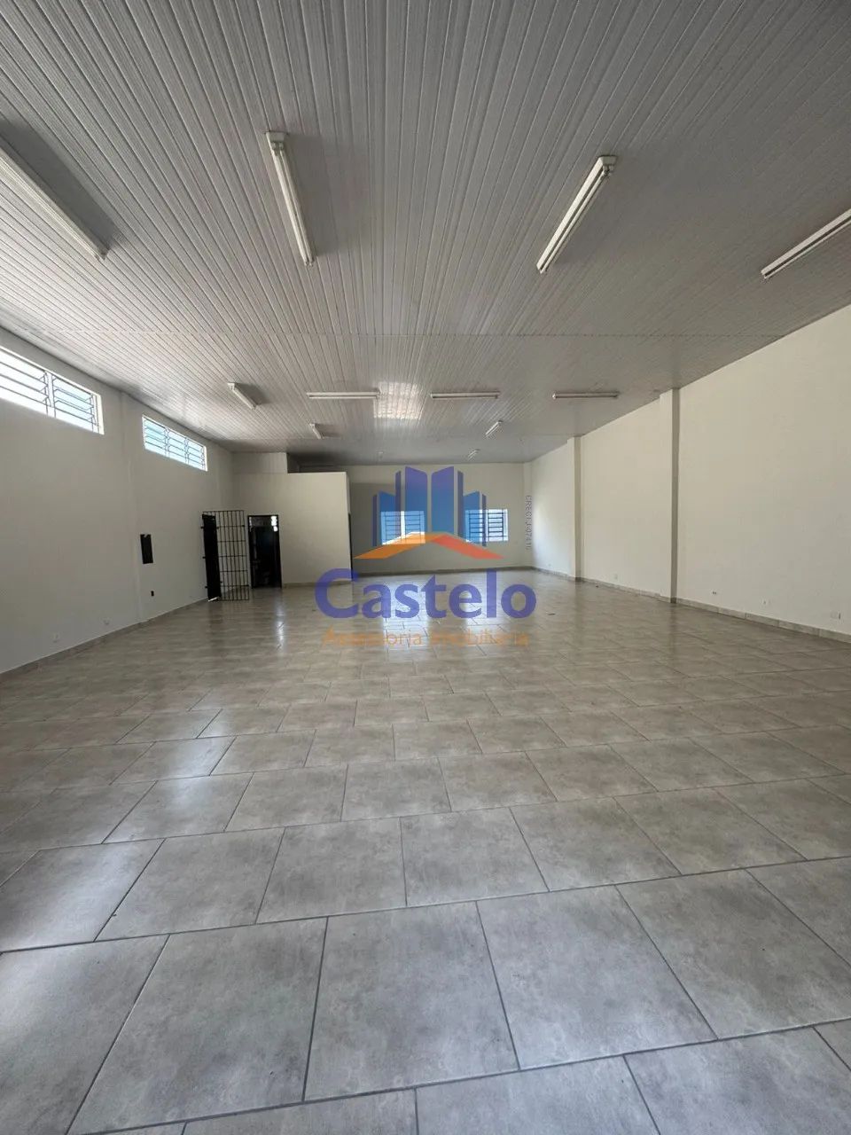 BARRACAO COMERCIAL em UMUARAMA - PR, JARDIM CIDADE ALTA - Foto 5