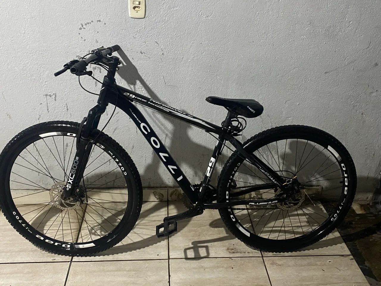 Bicicleta  aro 29 - Foto 4