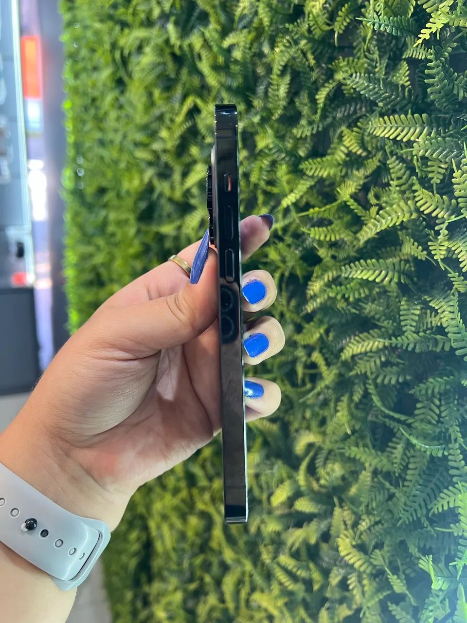 Iphone 16 pro  - Foto 4