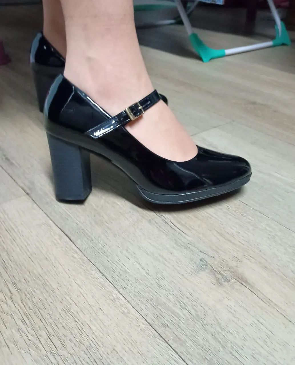 Scarpin Piccadilly Preto verniz  - Foto 5