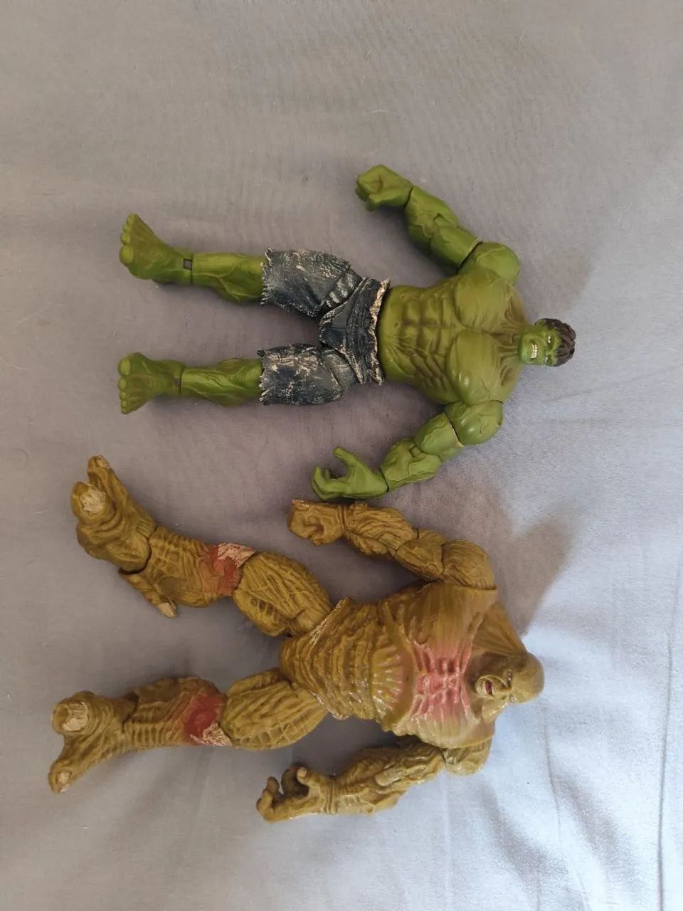 Bonecos hulk e abominável - Foto 3