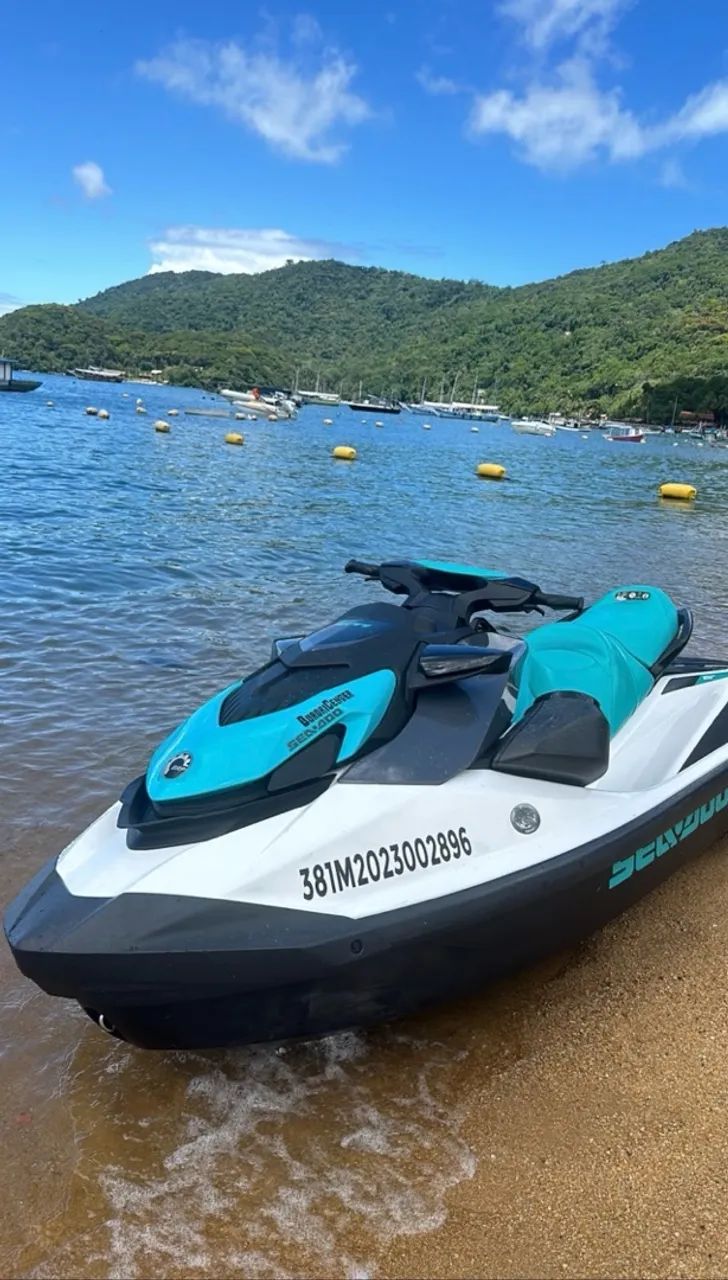 Jet ski seadoo
