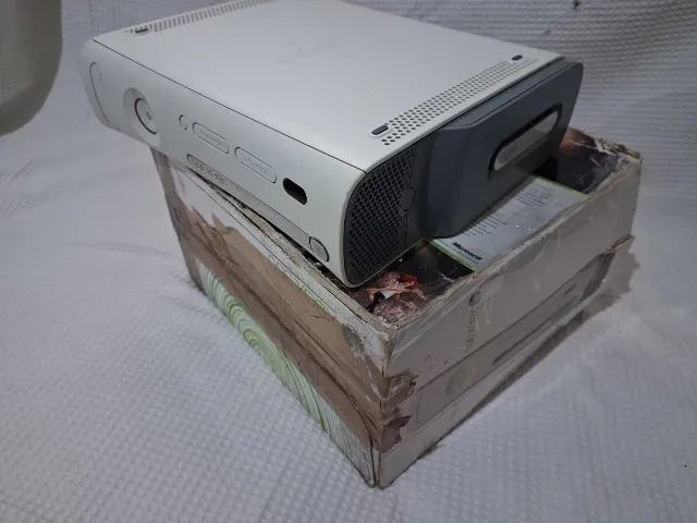 xbox 360 arcade na caixa com hd LT 2.0 - Foto 3