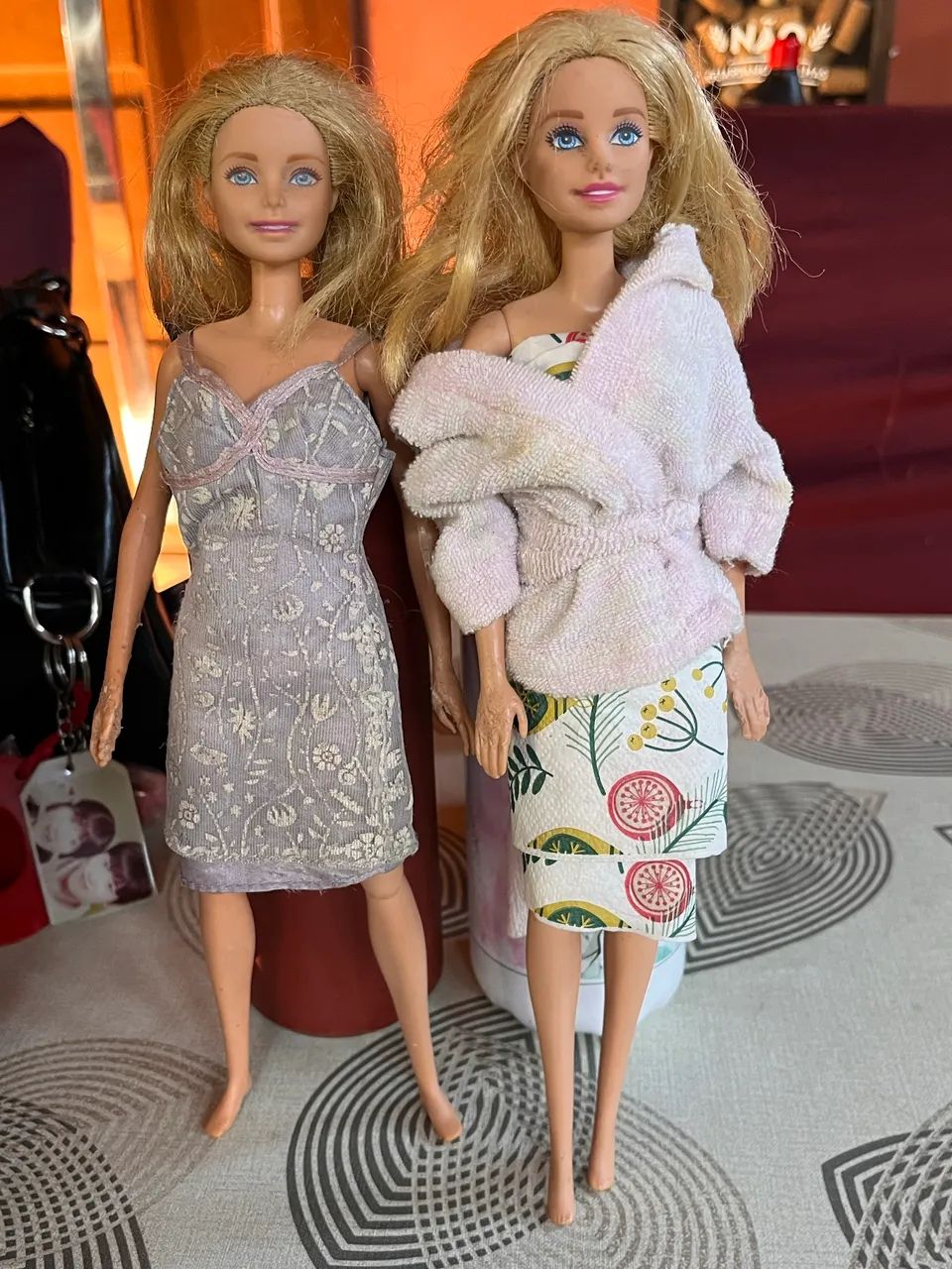 Seis bonecas Barbies - Foto 2