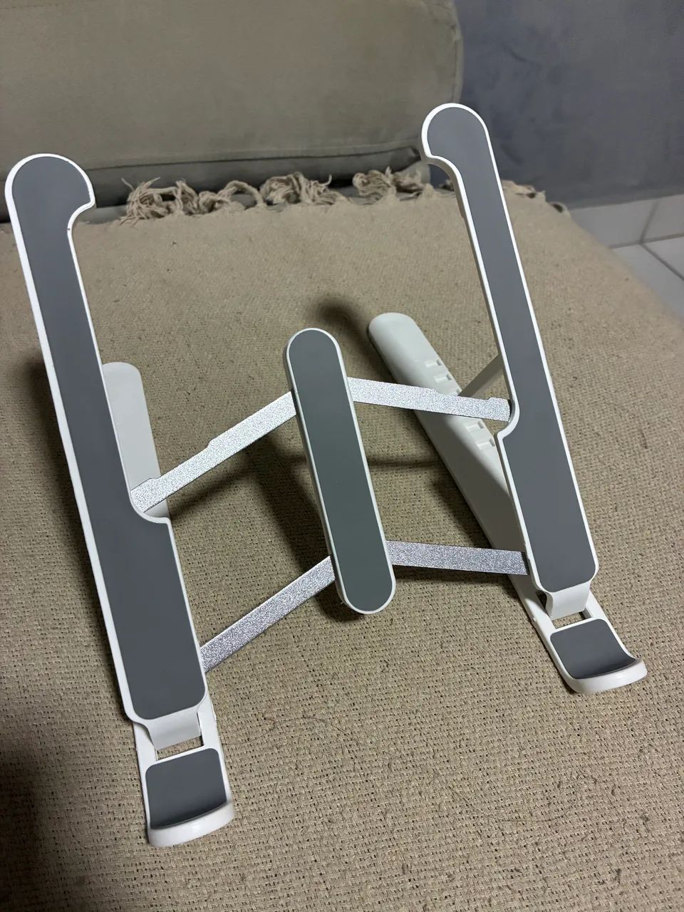 Suporte Dobrável para Notebook