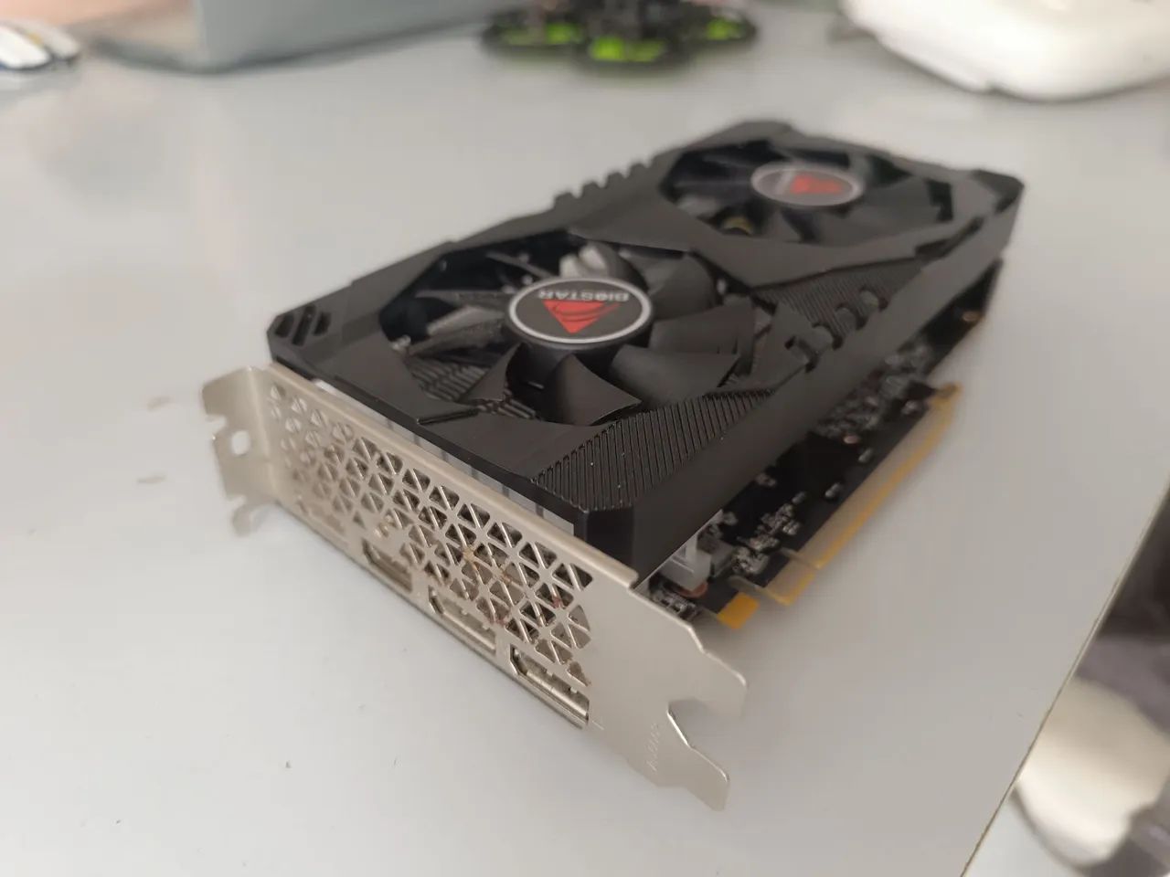 Placa de vídeo Rx6600 biostar
