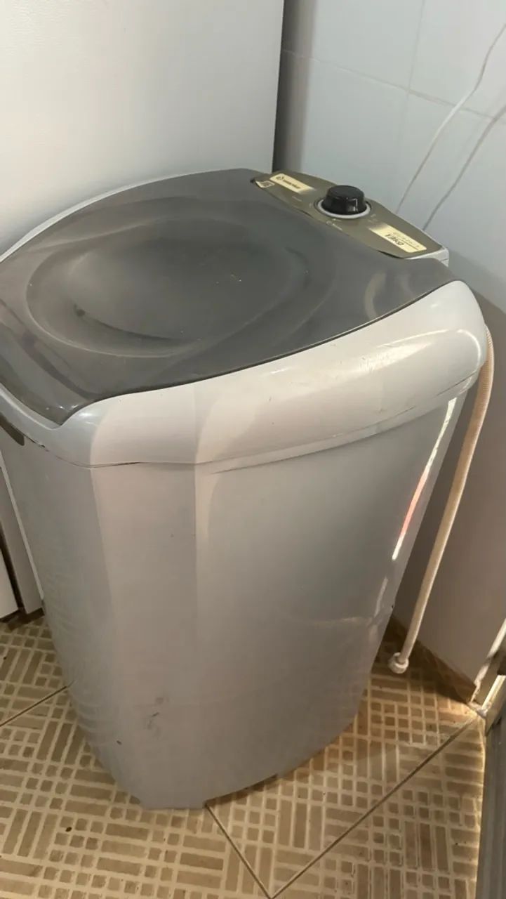 Tanquinho de lavar roupa 