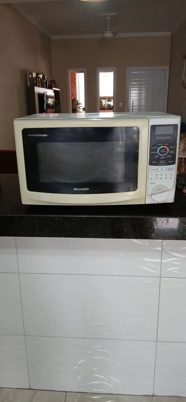 Micro-ondas Sharp 28 litros 