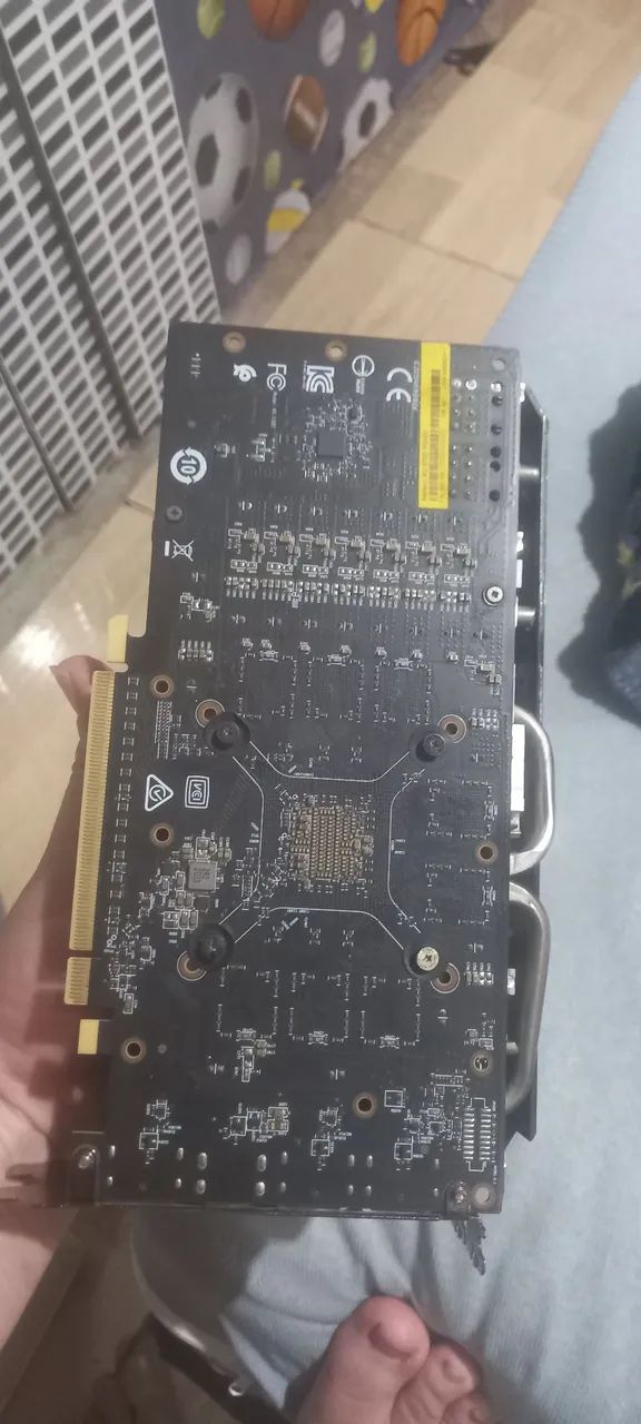 Rx 5700 com defeiro só da video quando quer - Foto 4