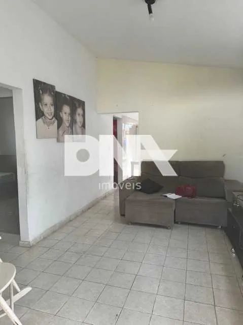 Casa de rua : / Residencial / Estados