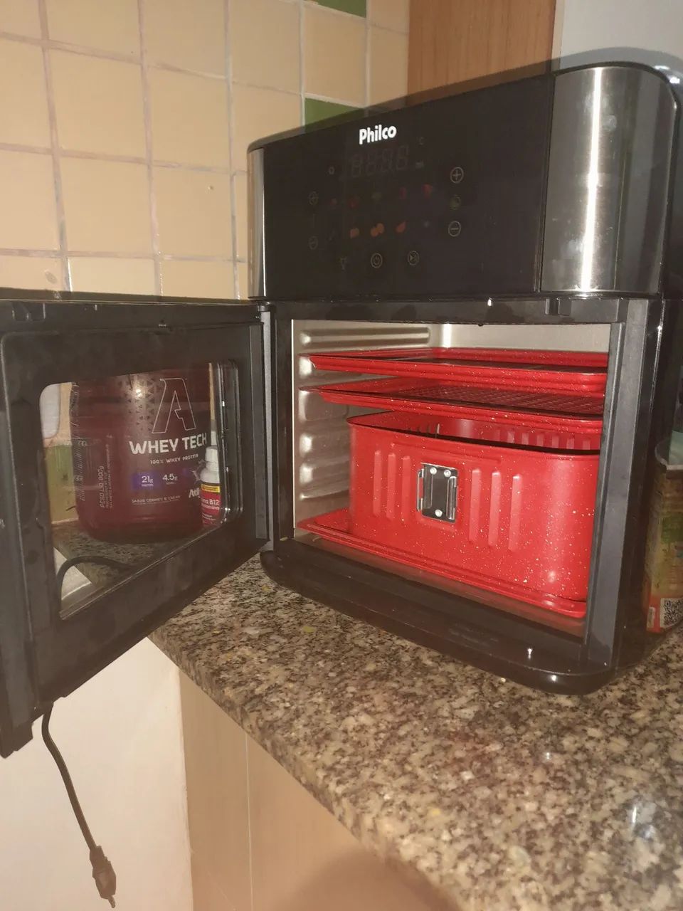Vende-se fritadeira air fryer philco seminova - Foto 3
