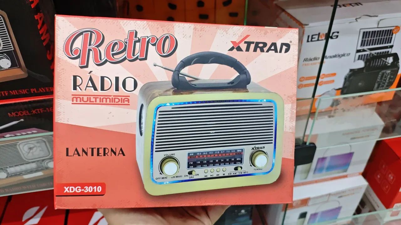 Rádio Completo Modelo Retrô XTRAD - C/ Lanterna