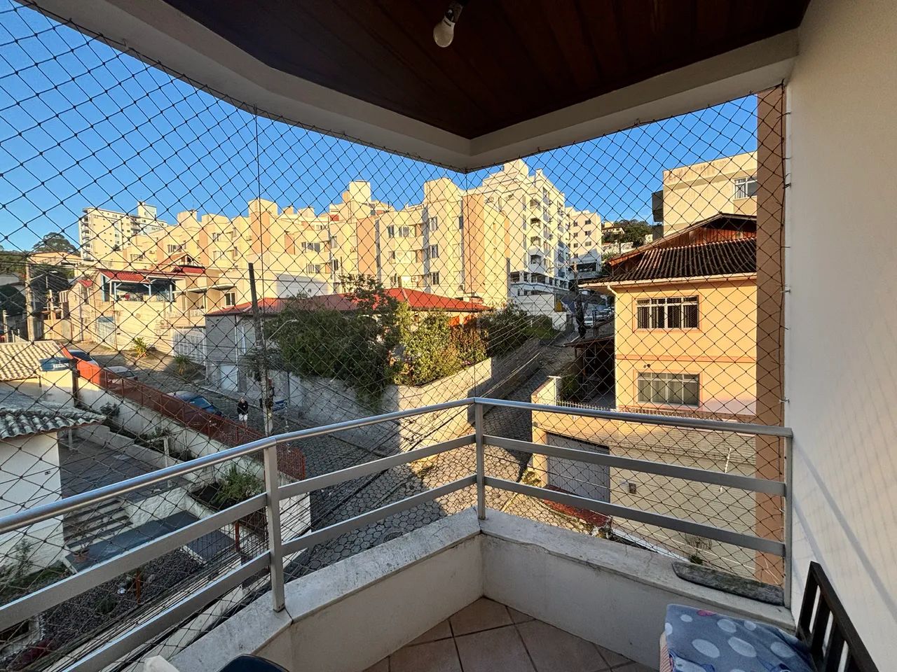 Vendo Prédio Residencial poucos metros da UFSC! - Foto 3