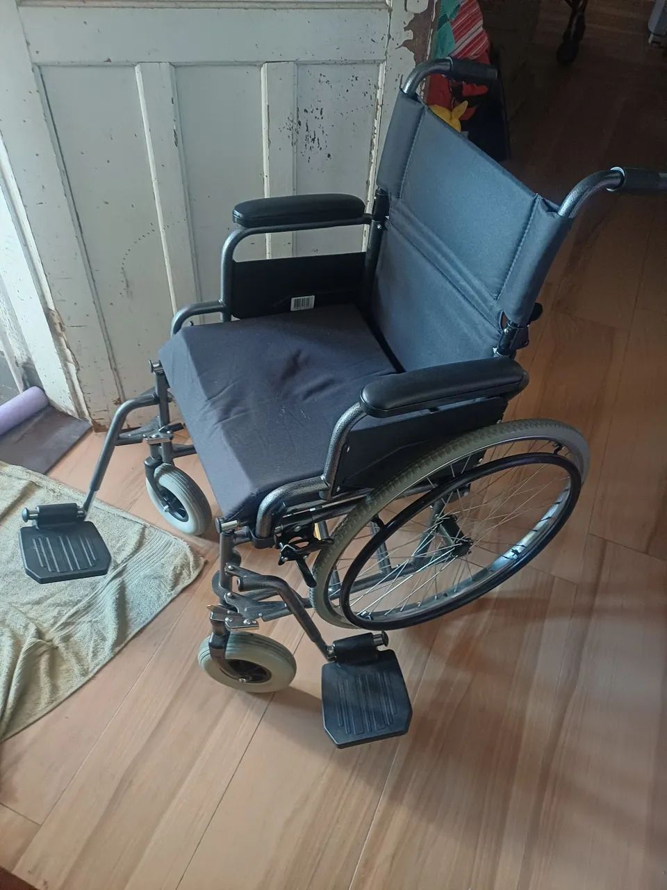 Cadeira de rodas dellamed - Foto 2