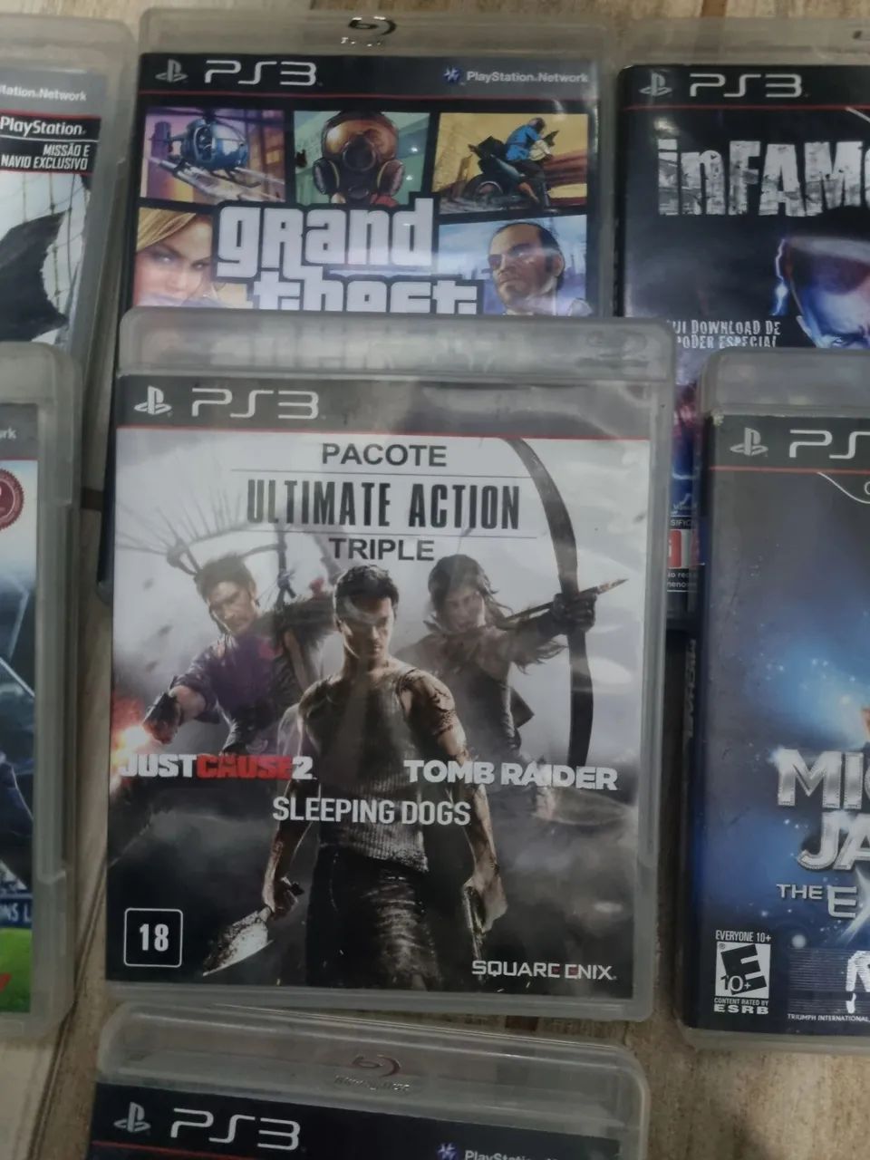 Ps3 slim com jogos e 2 controles - Foto 4