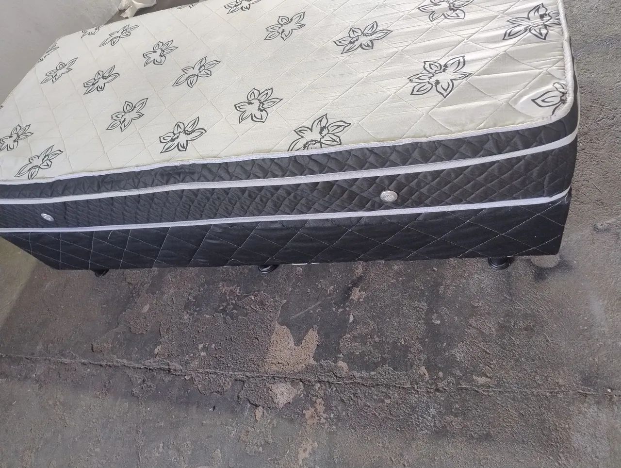 Cama de solteiro com colchão  - Foto 3