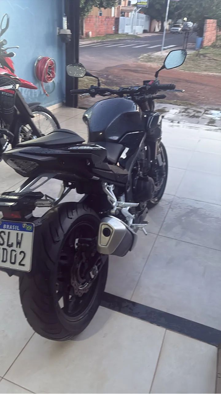 CB500F UNICA DONA Modelo 2024 - Foto 5