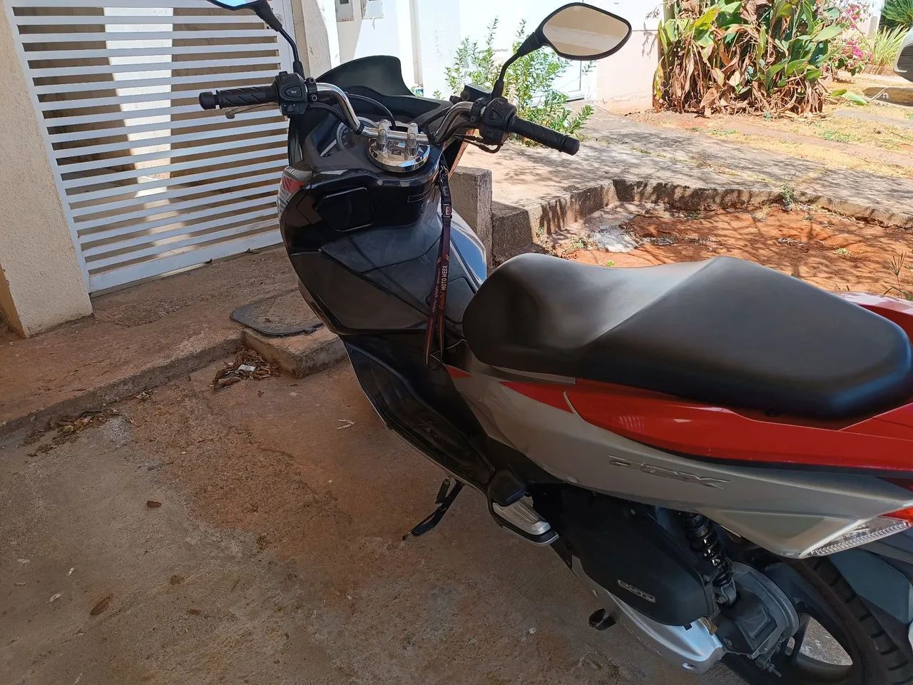 Vendo PCX 2018 - Foto 2
