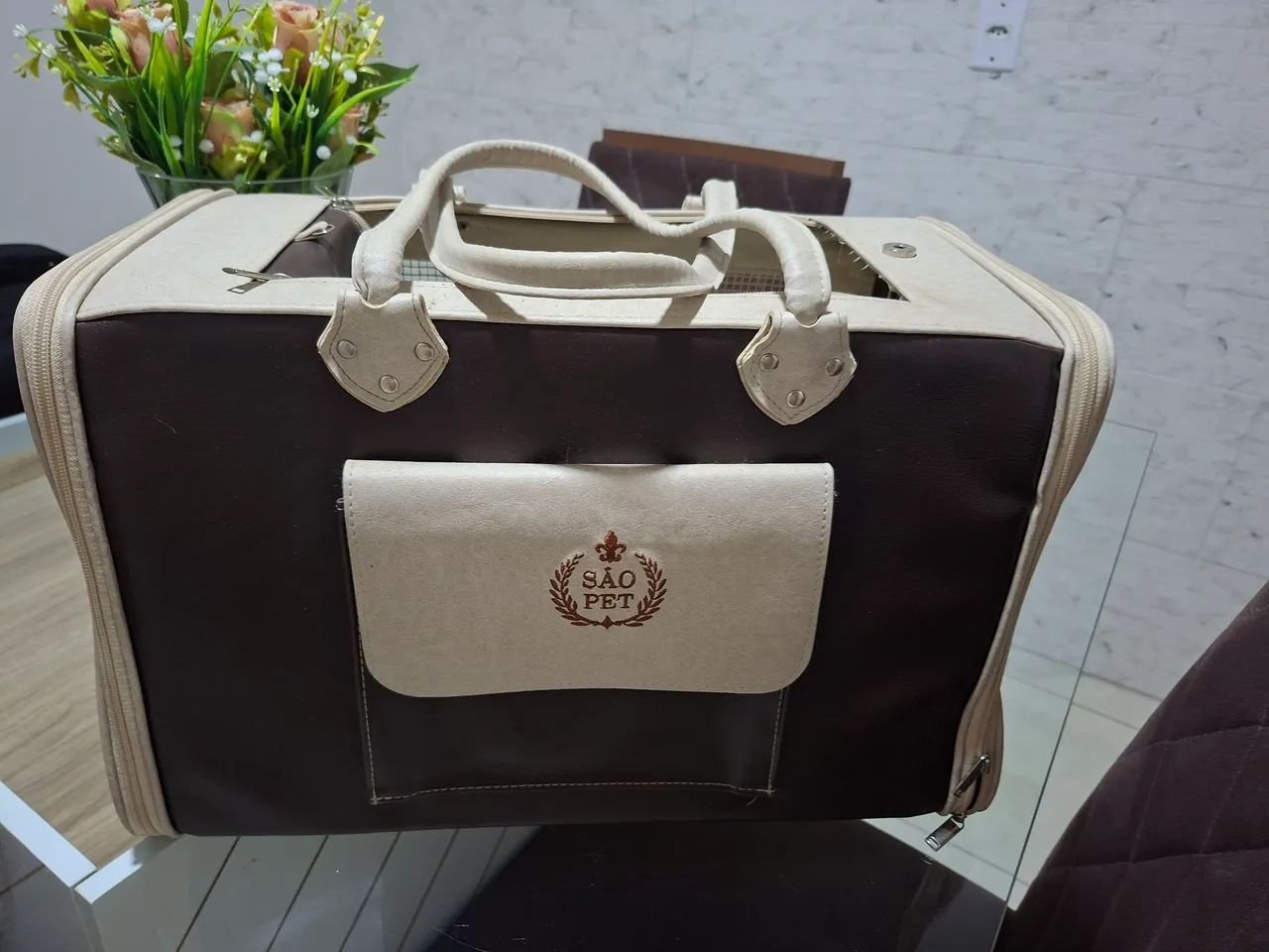 BOLSA PARA PET EM COURO MARCA SÂO Pet